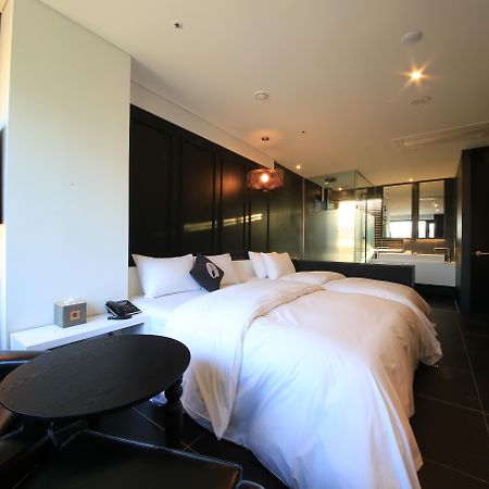 Hotel The Designers Seoul Station Bagian luar foto