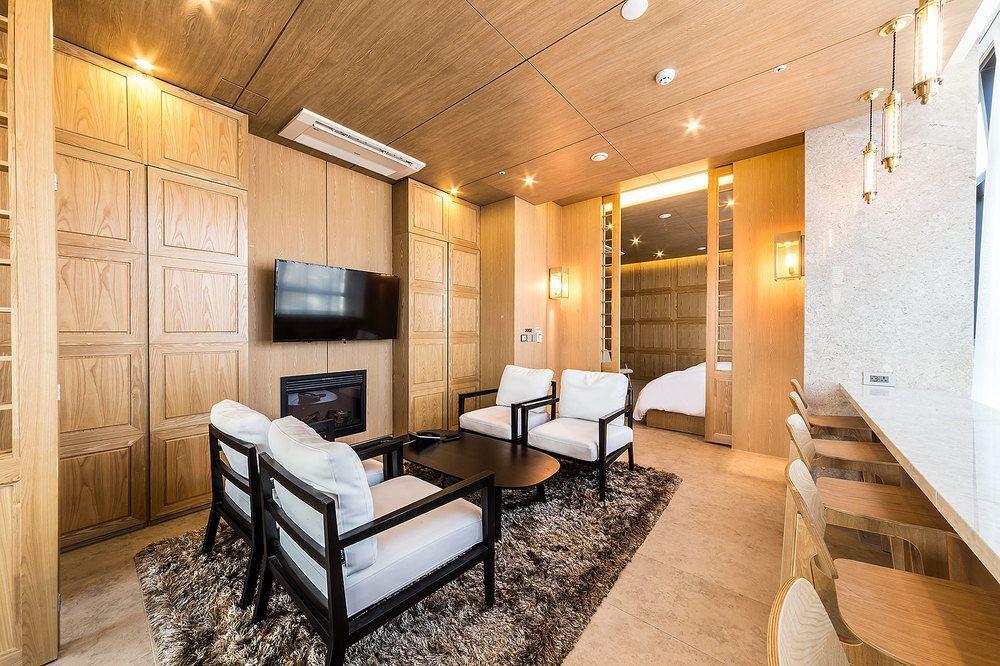 Hotel The Designers Seoul Station Bagian luar foto