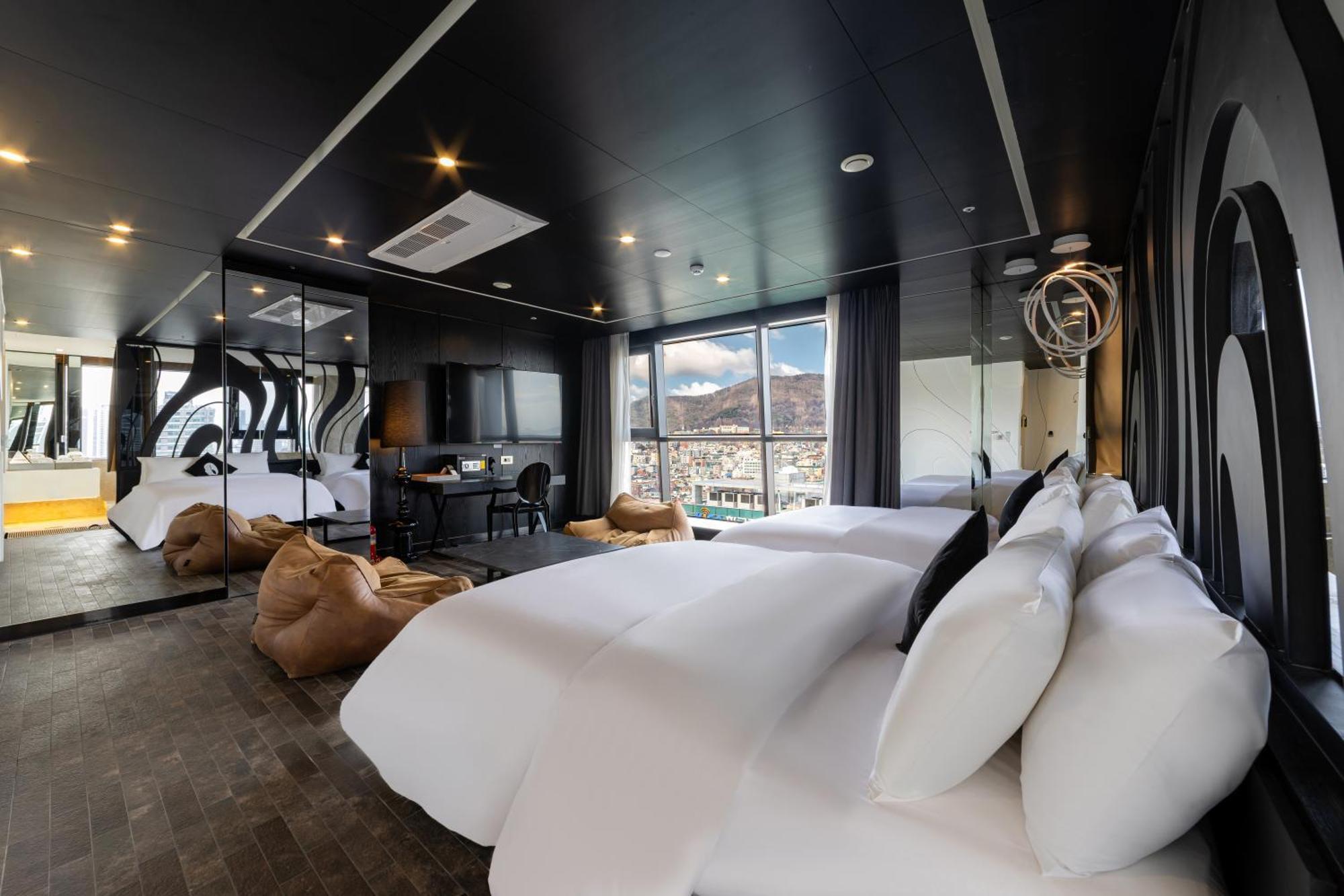 Hotel The Designers Seoul Station Bagian luar foto