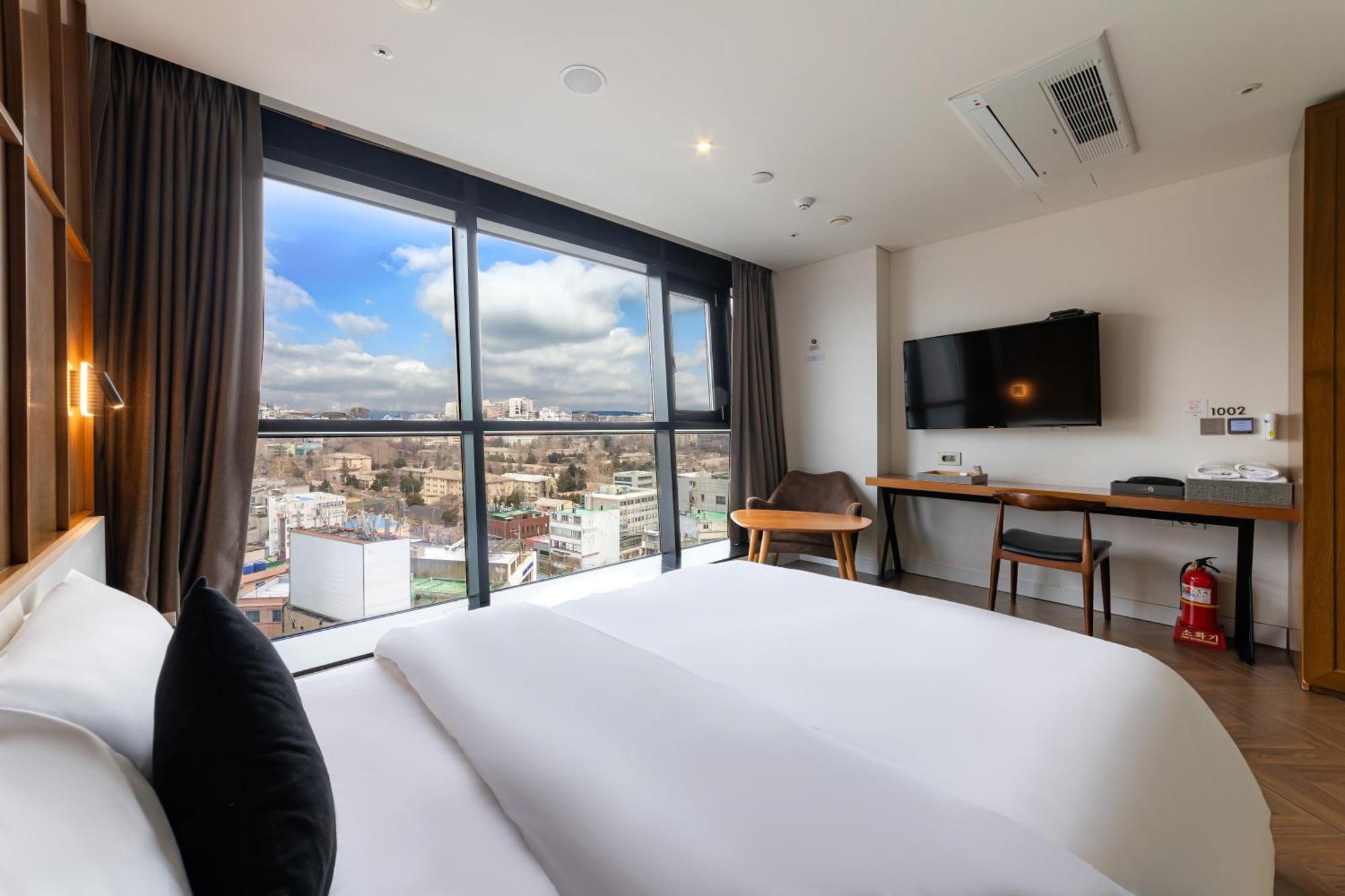 Hotel The Designers Seoul Station Bagian luar foto