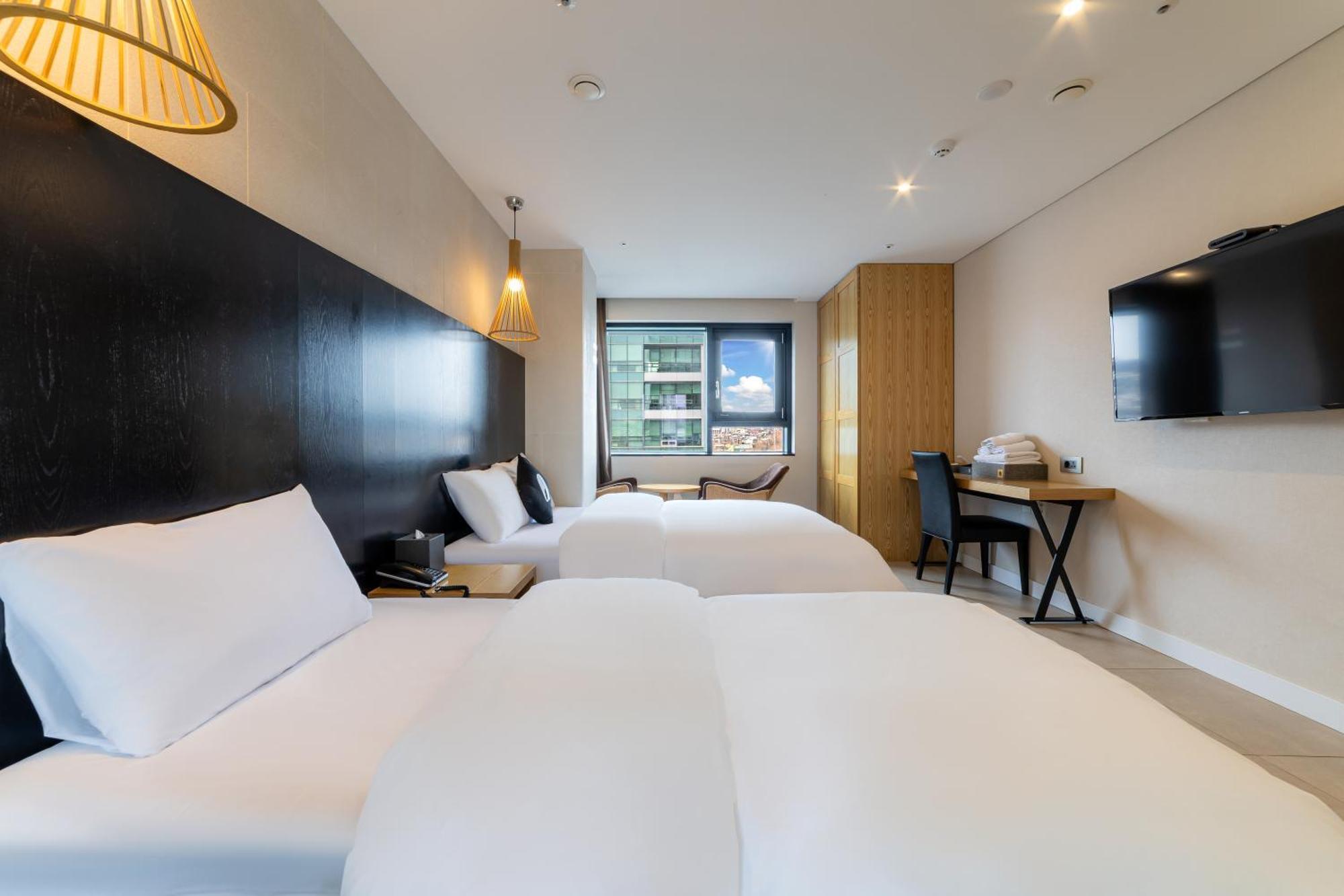 Hotel The Designers Seoul Station Bagian luar foto